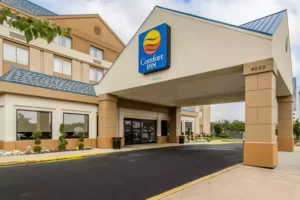Comfort Inn and Suites-College Park North